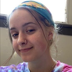 Meet your Posher, Emmaline